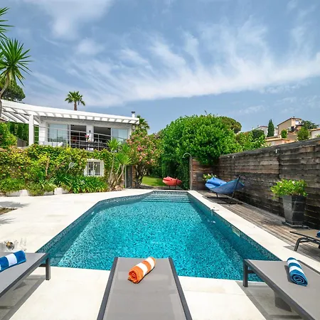빌라 Villa: 15 Mins Walk To & Centre 칸느